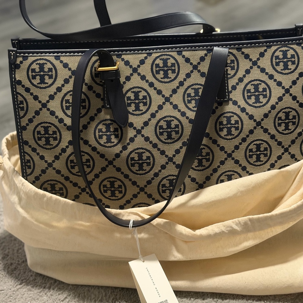 Tory Burch Navy and Tan Women's Bag